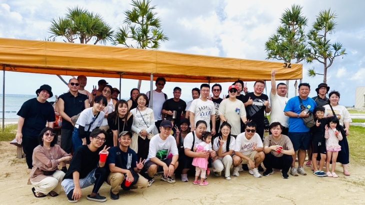 沖縄設計センター合同でビーチパーティを開催!~吉林からの駐在スタッフとの交流を深める~